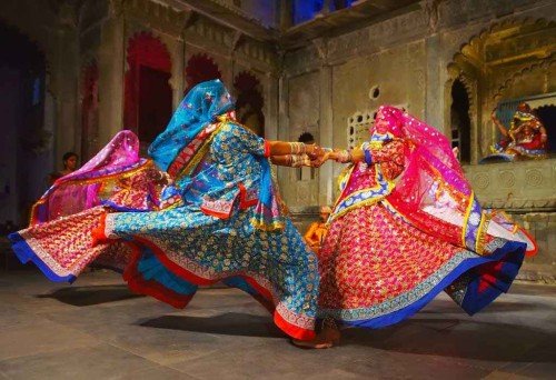 Exploring the Role of Arts and Crafts in Human Culture