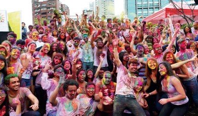 Colors and Celebrations: Exploring the Vibrant Festivals of Indian Culture